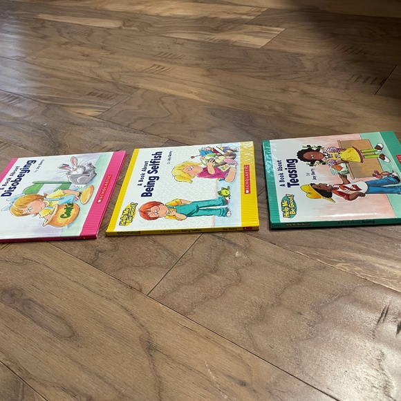 New Set of 3 Children's Books Teaching Good Behavior - Picture 3 of 7